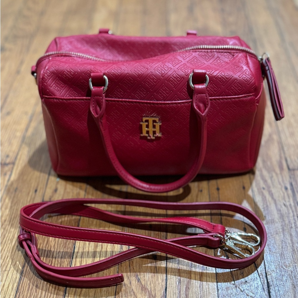 Tommy Hilfiger Red Women's Handbag - Great Condition